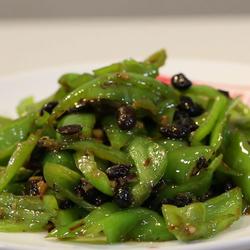 豆豉炒尖椒的做法[图]