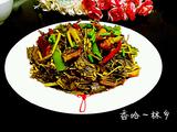 腊肉炒香椿