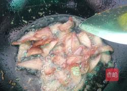木耳炒腊肉的做法图解3