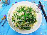 自发绿豆芽炒韭苔的做法[图]