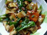 耗油鸡腿菇