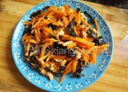 胡萝卜木耳肉片