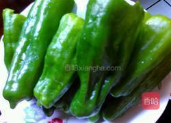 蜂蜜虎皮青椒的做法图解1