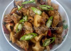 香菇闷土鸡