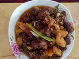 土豆烧排骨