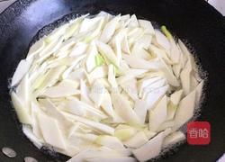 茭白辣炒肉丝的做法图解5