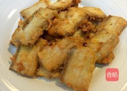 酥炸带鱼的做法图解4
