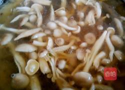 蟹味菇蛋花紫菜汤的做法图解6