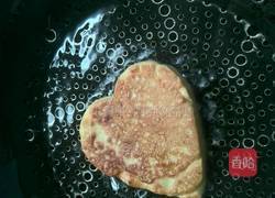 早餐～～爱心香蕉鸡蛋饼的做法图解8