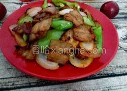 青椒炒回锅肉