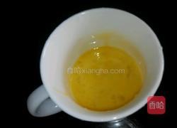 焙辣鸡蛋花汤的做法图解2