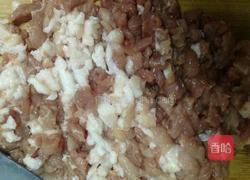 芹菜猪肉包子的做法图解4