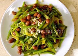 花生米凉拌黄花菜