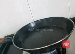 方便面味蛋花汤的做法图解1