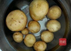 酱油炒饭的做法图解1