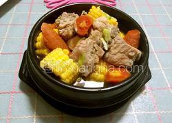 胡萝卜玉米炖排骨