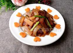 白萝卜炒酱肉