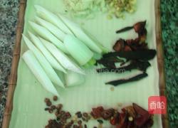 土豆烧牛腩的做法图解4