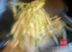 清炒西瓜皮的做法图解4