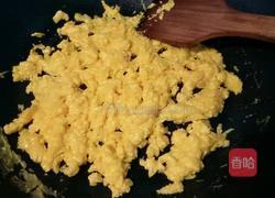 绿豆芽炒鸡蛋的做法图解5