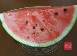 凉拌西瓜皮的做法图解1