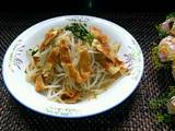 绿豆芽炒蛋皮的做法[图]