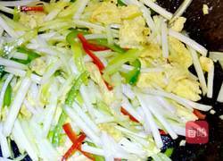 韭黄炒鸡蛋的做法图解5