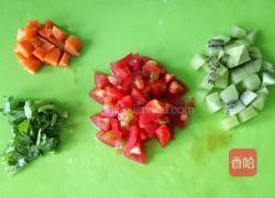 圣女果杂蔬鸡蛋炒饭的做法图解2