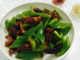 青椒炒熏肥肠