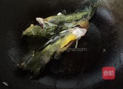 萝卜丝昂刺鱼汤的做法图解5