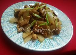 白萝卜炒肉片