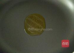 韭菜鸡蛋饼的做法图解5