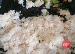 奥尔良脆骨肠炒饭的做法图解4