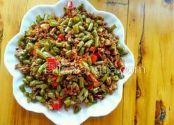 酸豆角炒肉末