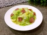 卷心菜炒腊肠