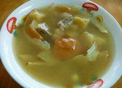 无花果雪梨瘦肉汤