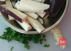 红烧茄子的做法图解1