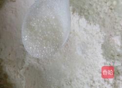 小馒头面粉火腿卷的做法图解4