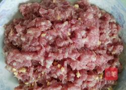 农家瘦肉粉丝水饺的做法图解1