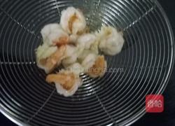 秋黄瓜炒虾球的做法图解8