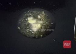 秋黄瓜炒虾球的做法图解9