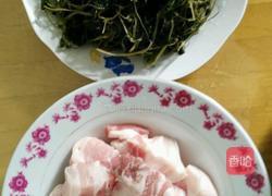 草头干窝肉的做法图解1