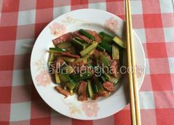 黄瓜炒培根