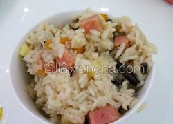 火腿混合蔬焖饭