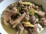 路边胫煨土鸡