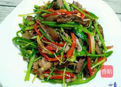 双椒香芹炒猪舌根的做法图解10