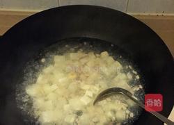 菠菜豆腐瘦肉海米蛋花汤的做法图解7