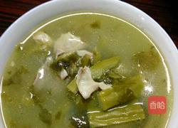 猪粉肠煲咸菜苦瓜汤的做法图解6