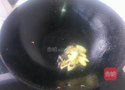 鸡蛋炒西红柿的做法图解3