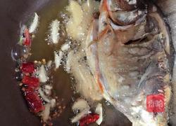 红烧鳊鱼的做法图解5